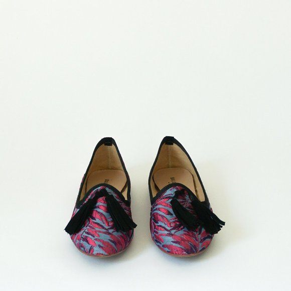 Colorful Italian Flats with Tassles 7.5 - Picture 3 of 4